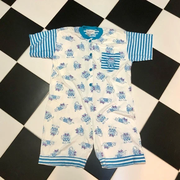 Vintage True Colors Sleepwear AOP All Over Pattern Cat Romper Pajamas size M - Picture 1 of 12